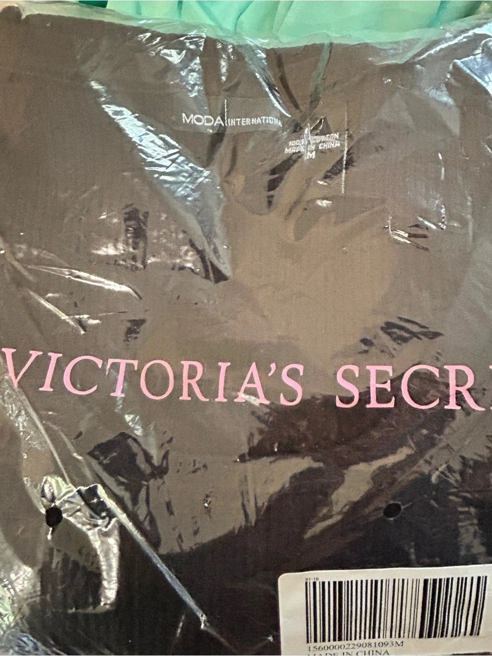 Victoria's Secret Moda International Long Sleeve Scoop Neck Sweater Ribbed in BL